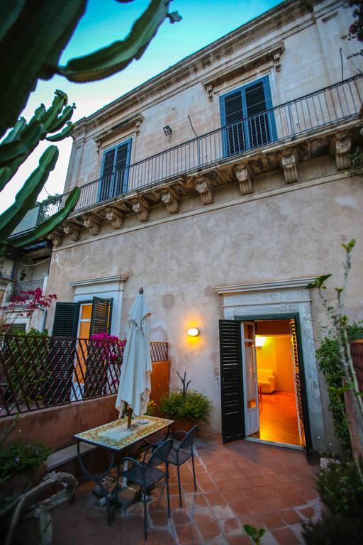 Bed and Breakfast L'Orangerie Di Cartia Giovanni Modica Exteriér fotografie