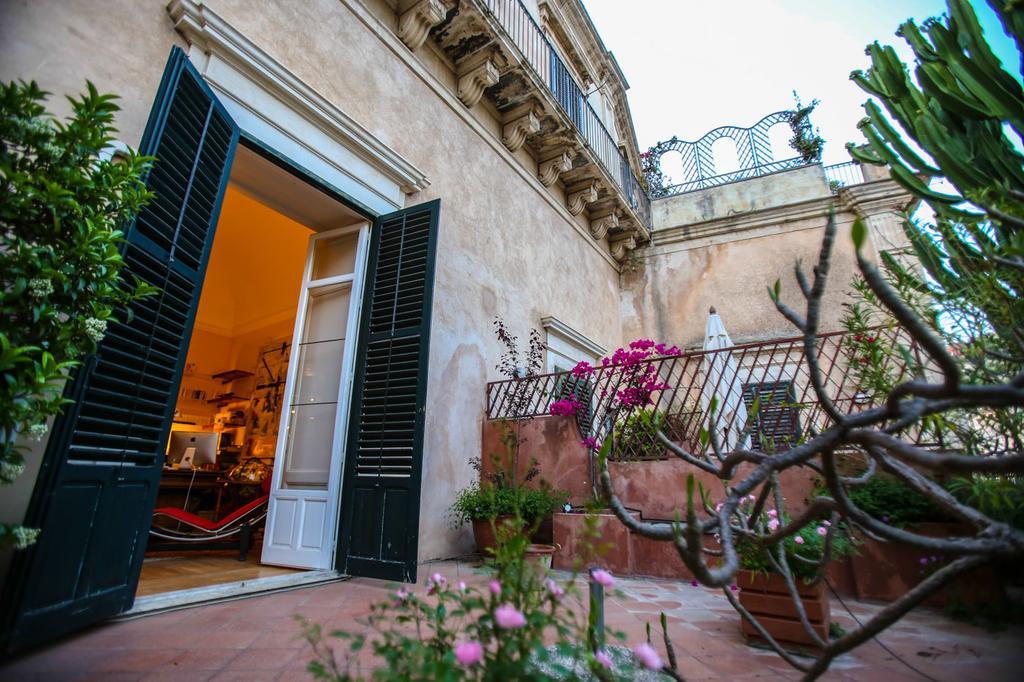 Bed and Breakfast L'Orangerie Di Cartia Giovanni Modica Exteriér fotografie